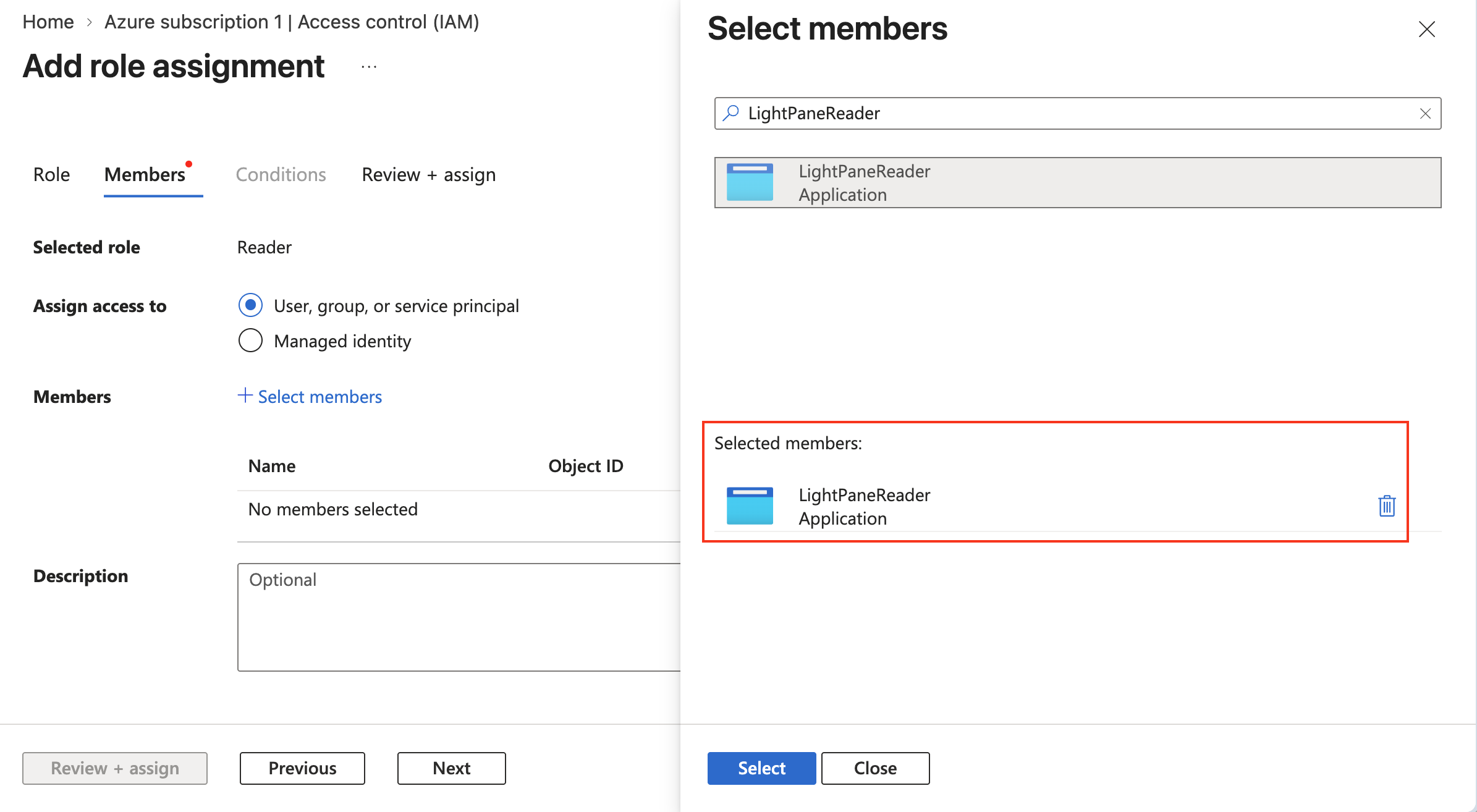 Select members panel with LightPaneReader listed under Selected members